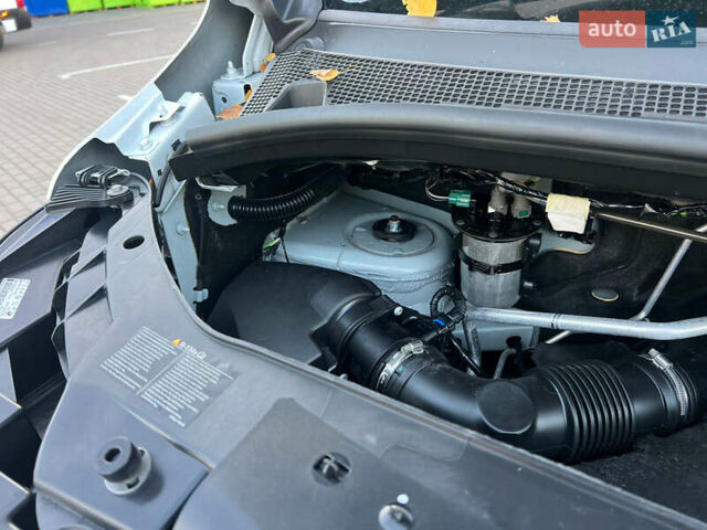 Білий Рено Мастєр, об'ємом двигуна 0 л та пробігом 279 тис. км за 21500 $, фото 75 на Automoto.ua