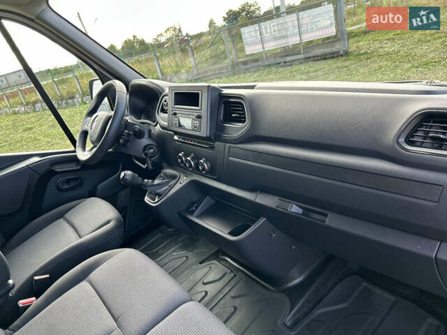 Білий Рено Мастєр, об'ємом двигуна 2.3 л та пробігом 108 тис. км за 21400 $, фото 36 на Automoto.ua