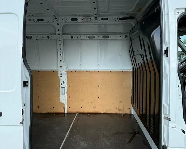 Білий Рено Мастєр, об'ємом двигуна 2.3 л та пробігом 94 тис. км за 27000 $, фото 59 на Automoto.ua