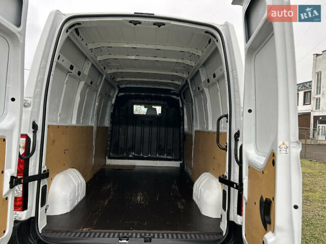 Білий Рено Мастєр, об'ємом двигуна 2.3 л та пробігом 105 тис. км за 21400 $, фото 26 на Automoto.ua