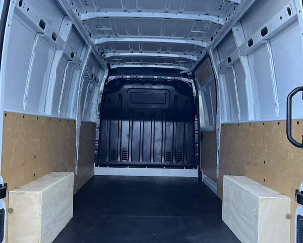 Білий Рено Мастєр, об'ємом двигуна 0 л та пробігом 156 тис. км за 21400 $, фото 10 на Automoto.ua