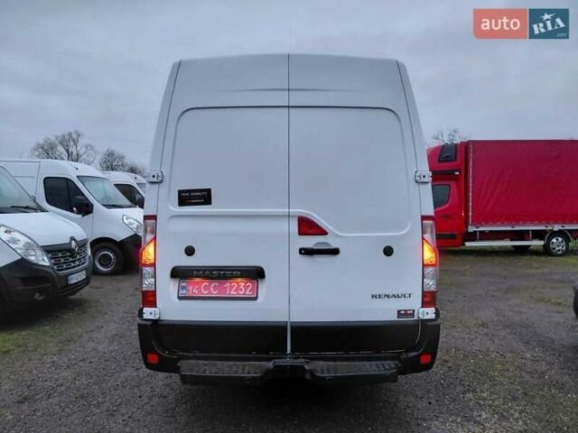 Белый Рено Мастер, объемом двигателя 2.3 л и пробегом 92 тыс. км за 25000 $, фото 2 на Automoto.ua