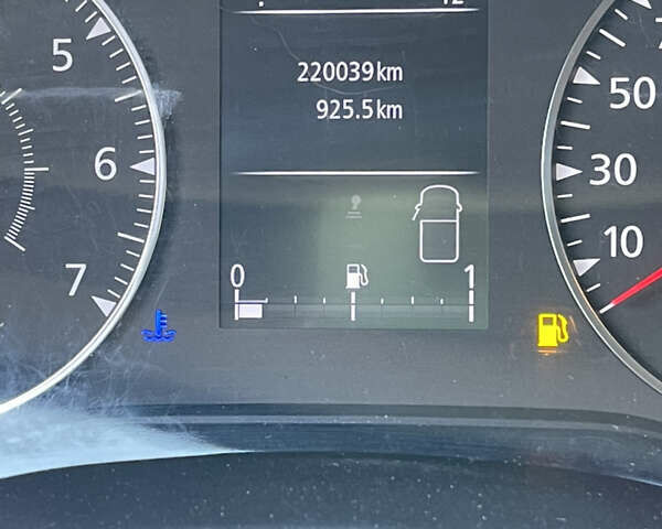 Білий Рено Мастєр, об'ємом двигуна 2.3 л та пробігом 220 тис. км за 25000 $, фото 30 на Automoto.ua