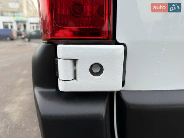 Білий Рено Мастєр, об'ємом двигуна 0 л та пробігом 203 тис. км за 21500 $, фото 15 на Automoto.ua