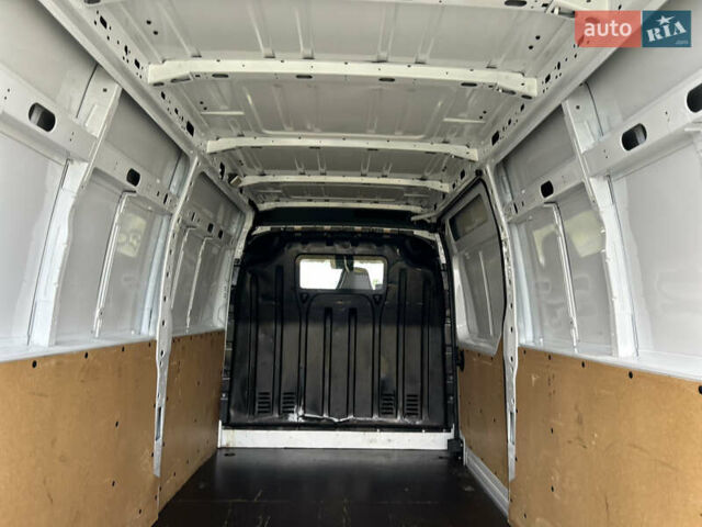 Білий Рено Мастєр, об'ємом двигуна 2.3 л та пробігом 108 тис. км за 21400 $, фото 30 на Automoto.ua