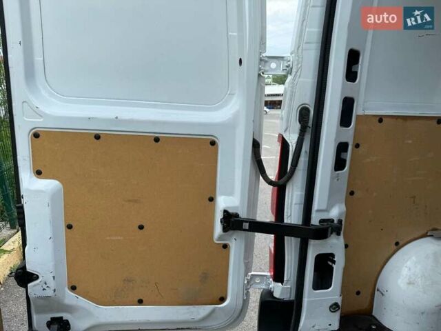 Білий Рено Мастєр, об'ємом двигуна 2.3 л та пробігом 94 тис. км за 27000 $, фото 66 на Automoto.ua