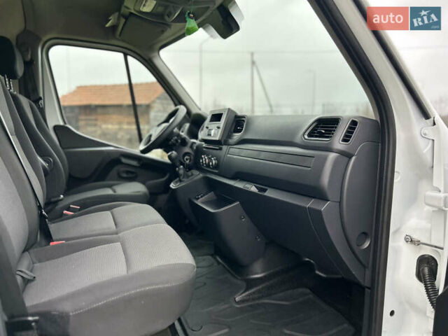 Білий Рено Мастєр, об'ємом двигуна 2.3 л та пробігом 105 тис. км за 21400 $, фото 30 на Automoto.ua