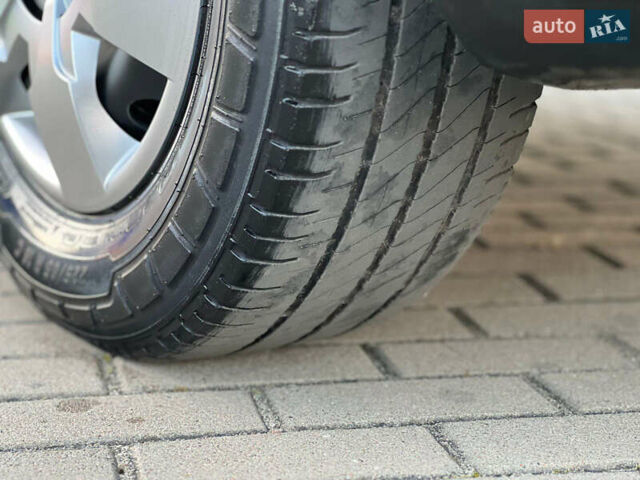 Білий Рено Мастєр, об'ємом двигуна 0 л та пробігом 279 тис. км за 21500 $, фото 40 на Automoto.ua