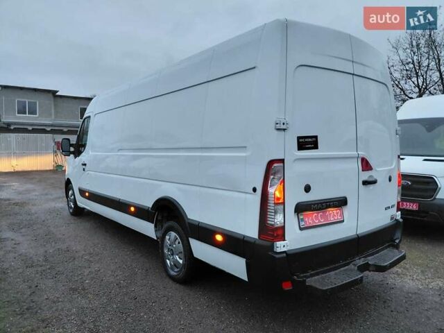 Белый Рено Мастер, объемом двигателя 2.3 л и пробегом 92 тыс. км за 25000 $, фото 25 на Automoto.ua
