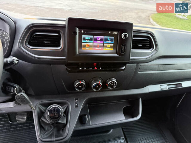 Білий Рено Мастєр, об'ємом двигуна 0 л та пробігом 203 тис. км за 21500 $, фото 45 на Automoto.ua