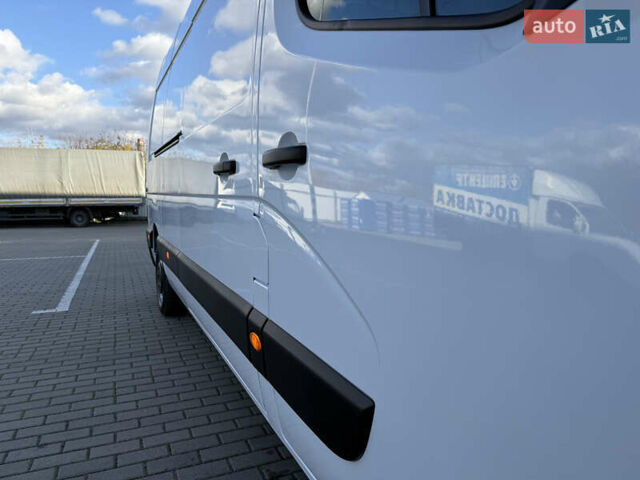 Белый Рено Мастер, объемом двигателя 0 л и пробегом 224 тыс. км за 22200 $, фото 32 на Automoto.ua