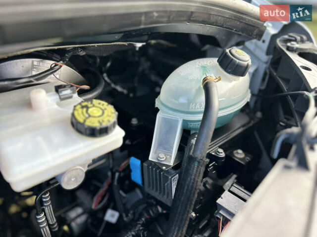 Білий Рено Мастєр, об'ємом двигуна 2.3 л та пробігом 108 тис. км за 21400 $, фото 48 на Automoto.ua