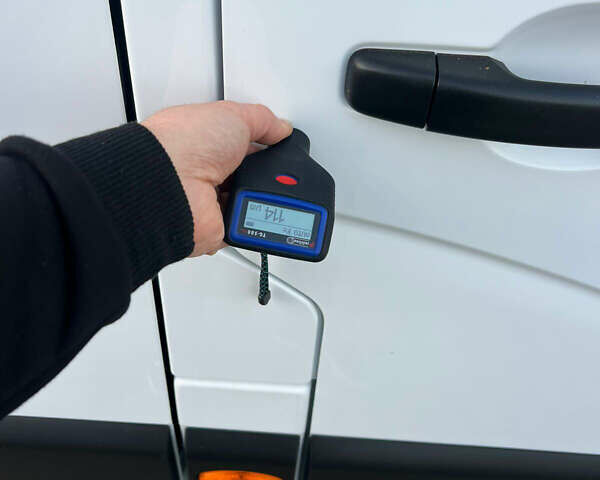 Білий Рено Мастєр, об'ємом двигуна 0 л та пробігом 279 тис. км за 21500 $, фото 110 на Automoto.ua