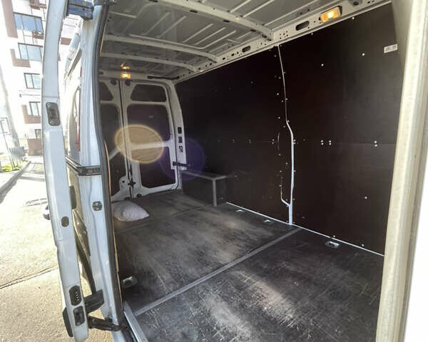 Белый Рено Мастер, объемом двигателя 2.3 л и пробегом 220 тыс. км за 22999 $, фото 10 на Automoto.ua