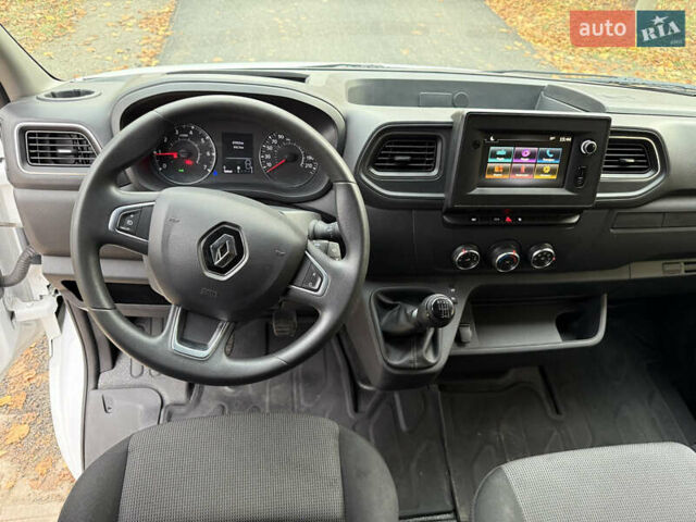 Белый Рено Мастер, объемом двигателя 2.3 л и пробегом 97 тыс. км за 22600 $, фото 15 на Automoto.ua