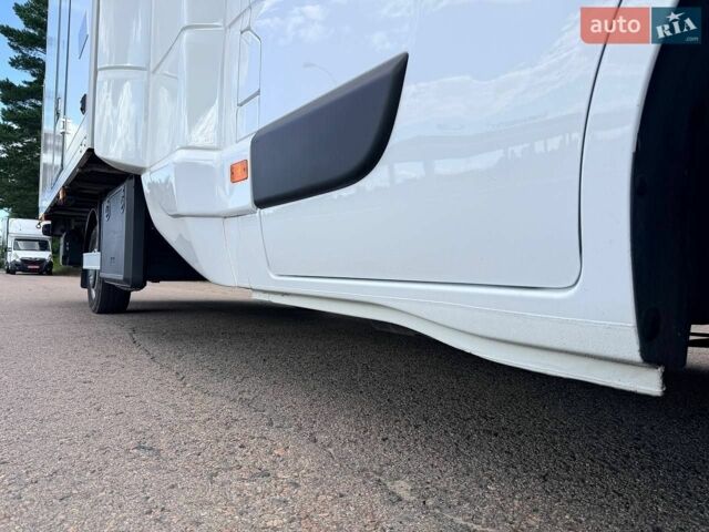 Белый Рено Мастер, объемом двигателя 2.3 л и пробегом 275 тыс. км за 24900 $, фото 54 на Automoto.ua