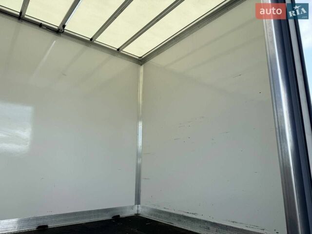 Белый Рено Мастер, объемом двигателя 2.3 л и пробегом 275 тыс. км за 24900 $, фото 52 на Automoto.ua