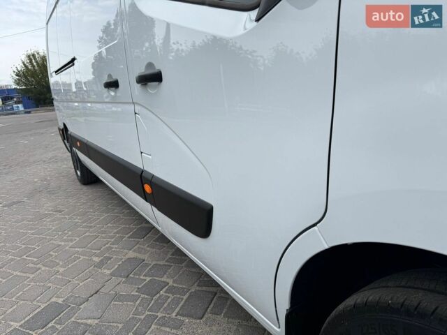 Білий Рено Мастєр, об'ємом двигуна 2.3 л та пробігом 304 тис. км за 22500 $, фото 28 на Automoto.ua