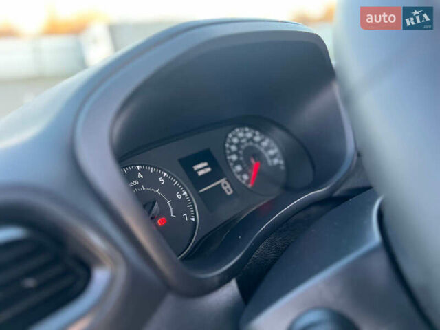 Білий Рено Мастєр, об'ємом двигуна 0 л та пробігом 279 тис. км за 21500 $, фото 49 на Automoto.ua