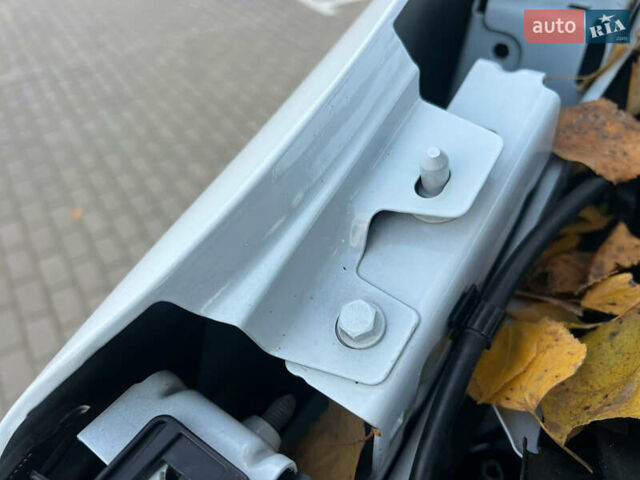 Білий Рено Мастєр, об'ємом двигуна 0 л та пробігом 279 тис. км за 21500 $, фото 81 на Automoto.ua