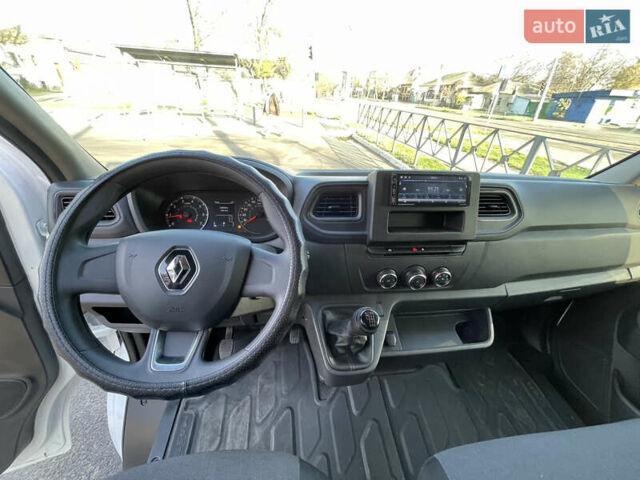 Білий Рено Мастєр, об'ємом двигуна 2.3 л та пробігом 220 тис. км за 25000 $, фото 25 на Automoto.ua