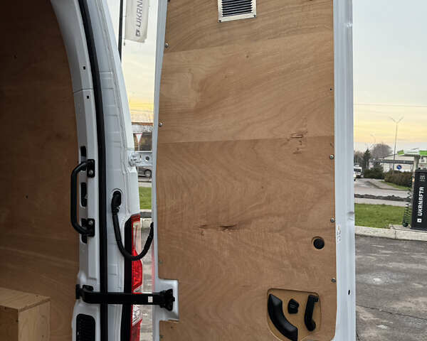 Білий Рено Мастєр, об'ємом двигуна 0 л та пробігом 203 тис. км за 21500 $, фото 30 на Automoto.ua