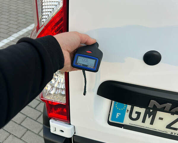 Білий Рено Мастєр, об'ємом двигуна 0 л та пробігом 279 тис. км за 21500 $, фото 84 на Automoto.ua