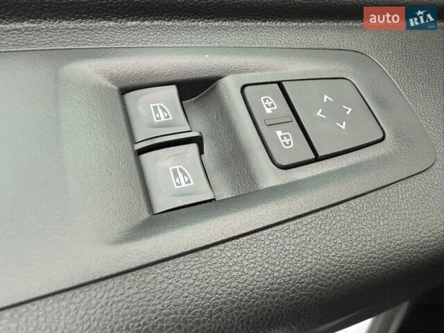 Білий Рено Мастєр, об'ємом двигуна 0 л та пробігом 1 тис. км за 47000 $, фото 44 на Automoto.ua