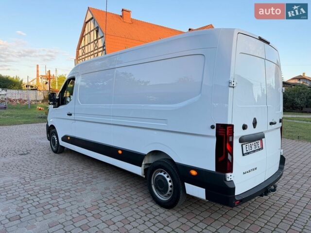 Белый Рено Мастер, объемом двигателя 2 л и пробегом 25 тыс. км за 34600 $, фото 10 на Automoto.ua