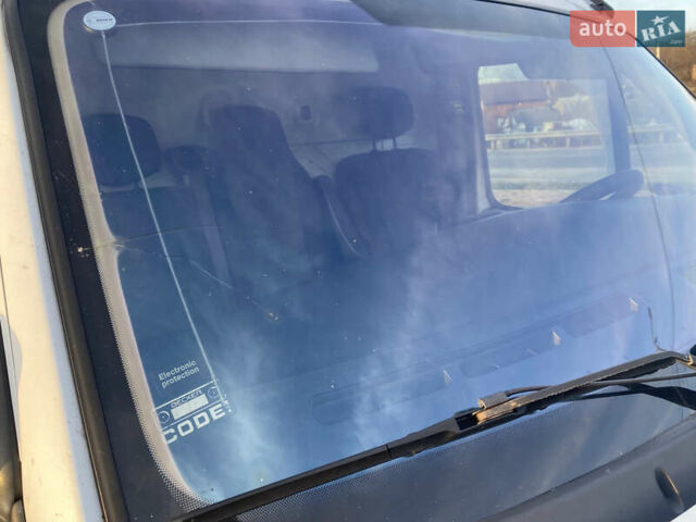 Білий Рено Мастєр, об'ємом двигуна 2.5 л та пробігом 455 тис. км за 8500 $, фото 47 на Automoto.ua