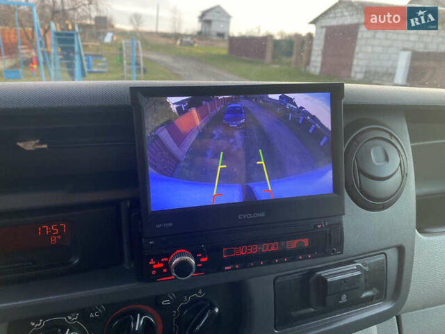 Білий Рено Мастєр, об'ємом двигуна 2.5 л та пробігом 455 тис. км за 8500 $, фото 57 на Automoto.ua