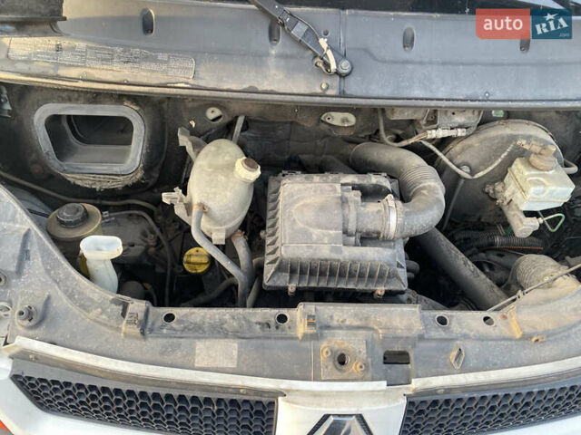 Білий Рено Мастєр, об'ємом двигуна 2.5 л та пробігом 455 тис. км за 8500 $, фото 50 на Automoto.ua