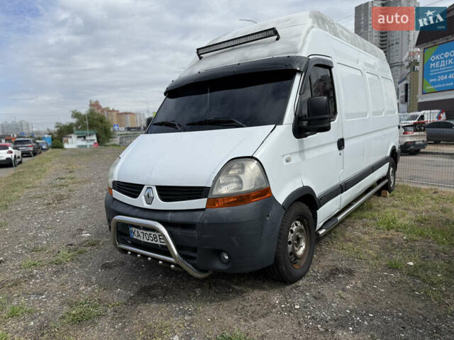 Белый Рено Мастер, объемом двигателя 2.46 л и пробегом 584 тыс. км за 6700 $, фото 1 на Automoto.ua
