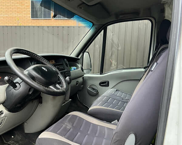 Білий Рено Мастєр, об'ємом двигуна 2.46 л та пробігом 470 тис. км за 6700 $, фото 4 на Automoto.ua