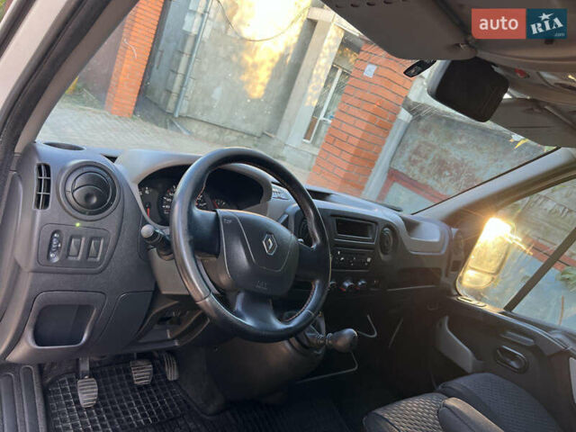 Білий Рено Мастєр, об'ємом двигуна 2.3 л та пробігом 370 тис. км за 13500 $, фото 5 на Automoto.ua