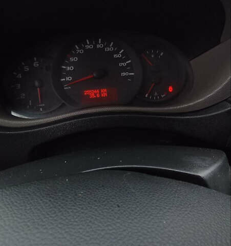 Белый Рено Мастер, объемом двигателя 2.3 л и пробегом 255 тыс. км за 12100 $, фото 8 на Automoto.ua