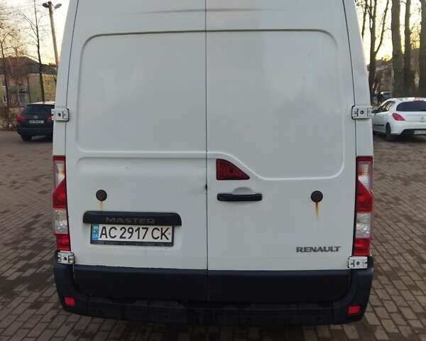 Белый Рено Мастер, объемом двигателя 2.3 л и пробегом 650 тыс. км за 10500 $, фото 3 на Automoto.ua