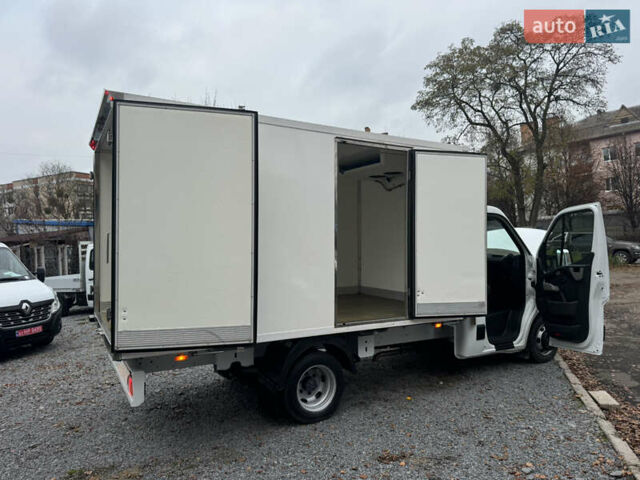 Белый Рено Мастер, объемом двигателя 2.3 л и пробегом 255 тыс. км за 20900 $, фото 32 на Automoto.ua