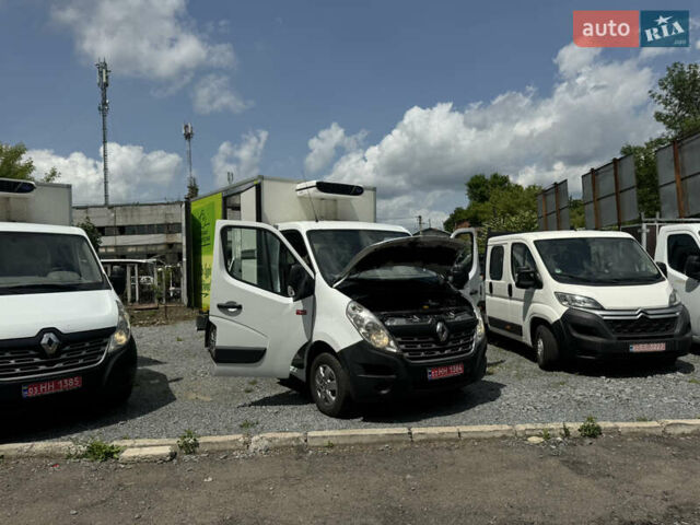 Белый Рено Мастер, объемом двигателя 2.3 л и пробегом 275 тыс. км за 18900 $, фото 21 на Automoto.ua