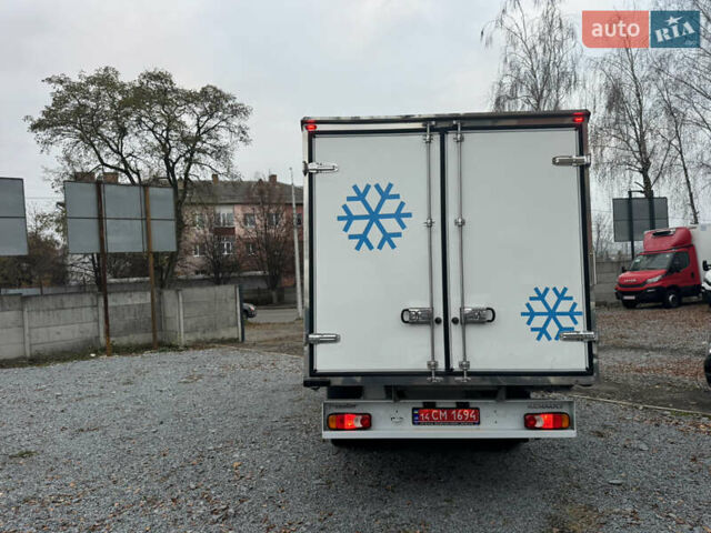 Белый Рено Мастер, объемом двигателя 2.3 л и пробегом 255 тыс. км за 20900 $, фото 9 на Automoto.ua