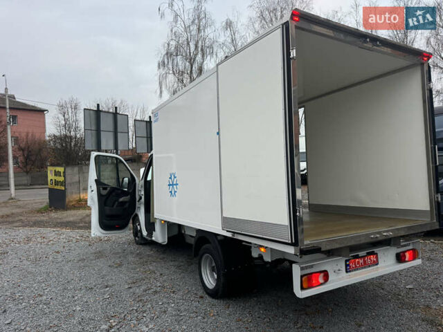 Белый Рено Мастер, объемом двигателя 2.3 л и пробегом 255 тыс. км за 20900 $, фото 28 на Automoto.ua