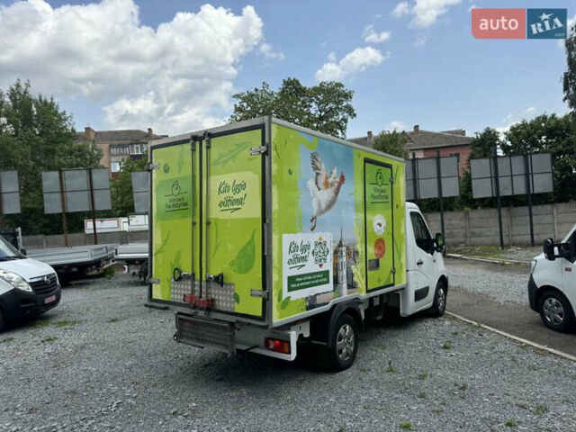 Белый Рено Мастер, объемом двигателя 2.3 л и пробегом 275 тыс. км за 18900 $, фото 12 на Automoto.ua