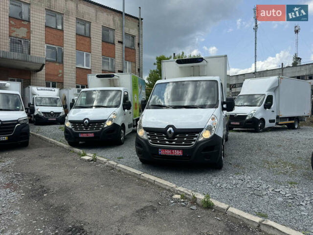 Белый Рено Мастер, объемом двигателя 2.3 л и пробегом 275 тыс. км за 18900 $, фото 4 на Automoto.ua