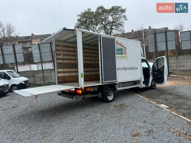 Белый Рено Мастер, объемом двигателя 2.3 л и пробегом 265 тыс. км за 22900 $, фото 40 на Automoto.ua