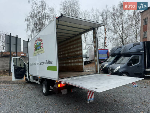 Белый Рено Мастер, объемом двигателя 2.3 л и пробегом 265 тыс. км за 22900 $, фото 36 на Automoto.ua