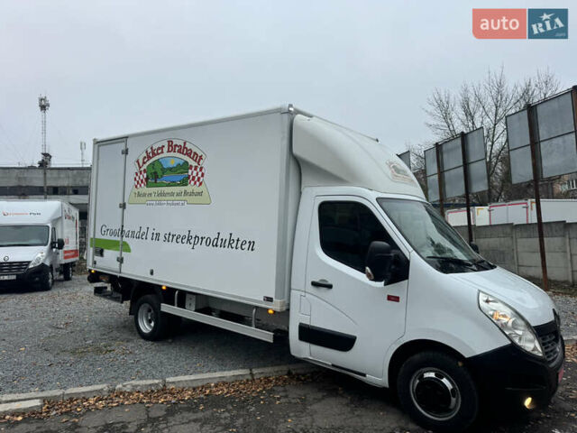 Белый Рено Мастер, объемом двигателя 2.3 л и пробегом 265 тыс. км за 22900 $, фото 2 на Automoto.ua