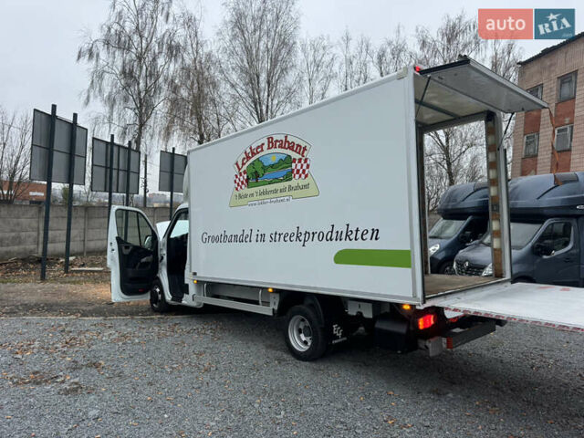 Белый Рено Мастер, объемом двигателя 2.3 л и пробегом 265 тыс. км за 22900 $, фото 35 на Automoto.ua