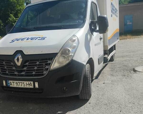 Белый Рено Мастер, объемом двигателя 2.3 л и пробегом 616 тыс. км за 14250 $, фото 1 на Automoto.ua