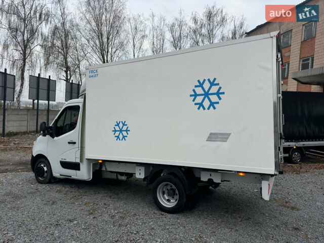 Белый Рено Мастер, объемом двигателя 2.3 л и пробегом 255 тыс. км за 20900 $, фото 7 на Automoto.ua