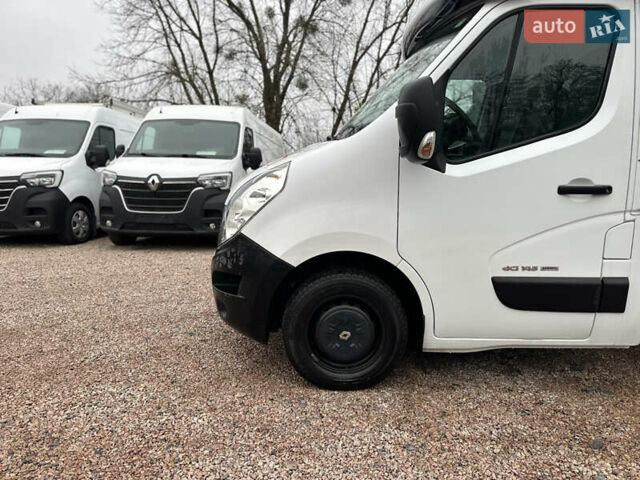 Белый Рено Мастер, объемом двигателя 2.3 л и пробегом 385 тыс. км за 17900 $, фото 4 на Automoto.ua